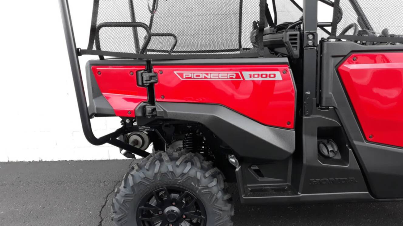 A photo of this 2026 Honda Pioneer 1000-5 Deluxe