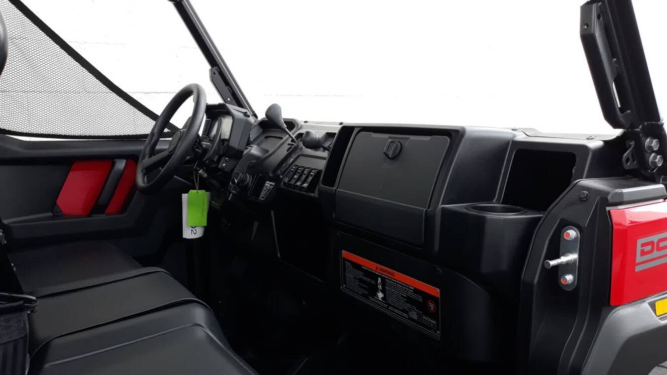 A photo of this 2026 Honda Pioneer 1000-5 Deluxe