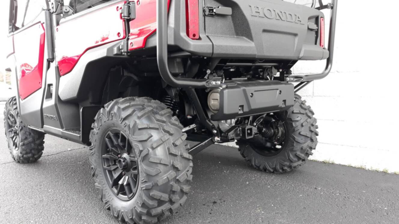 A photo of this 2026 Honda Pioneer 1000-5 Deluxe