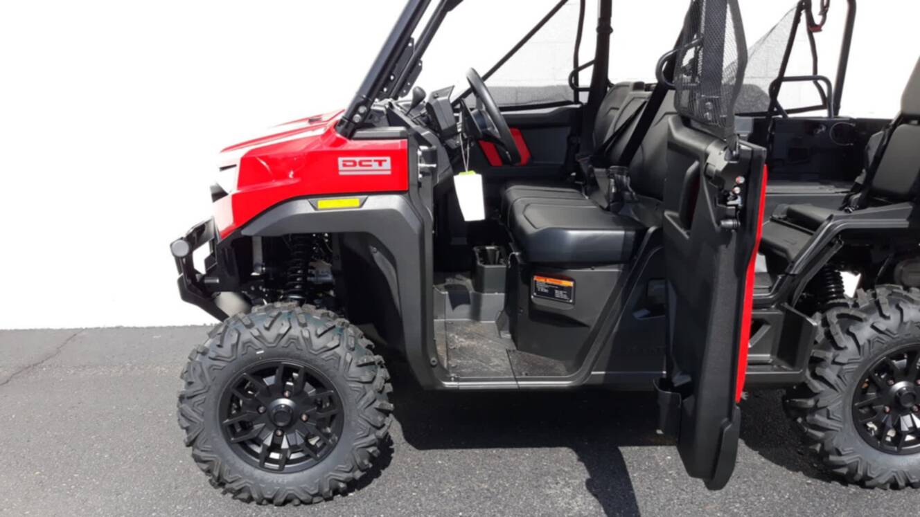 A photo of this 2026 Honda Pioneer 1000-5 Deluxe
