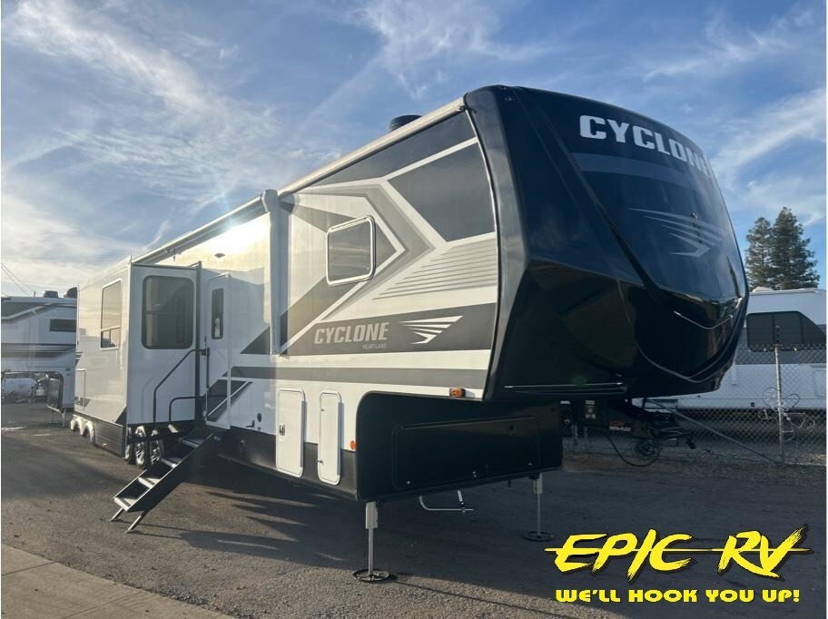 2026 Heartland Cyclone 3913 in madera CA