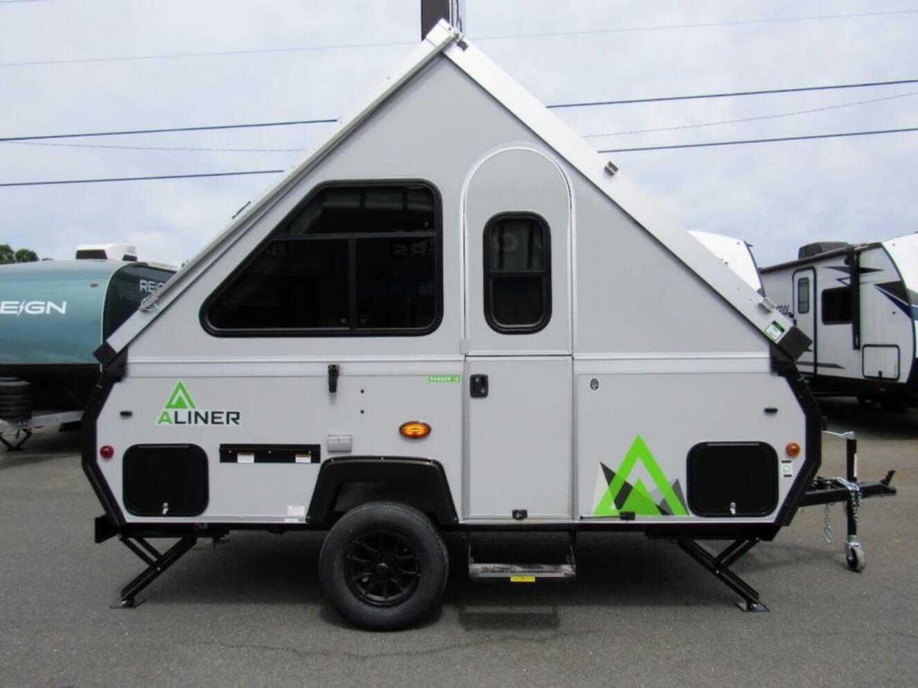 A photo of this 2025 Aliner Ranger 12