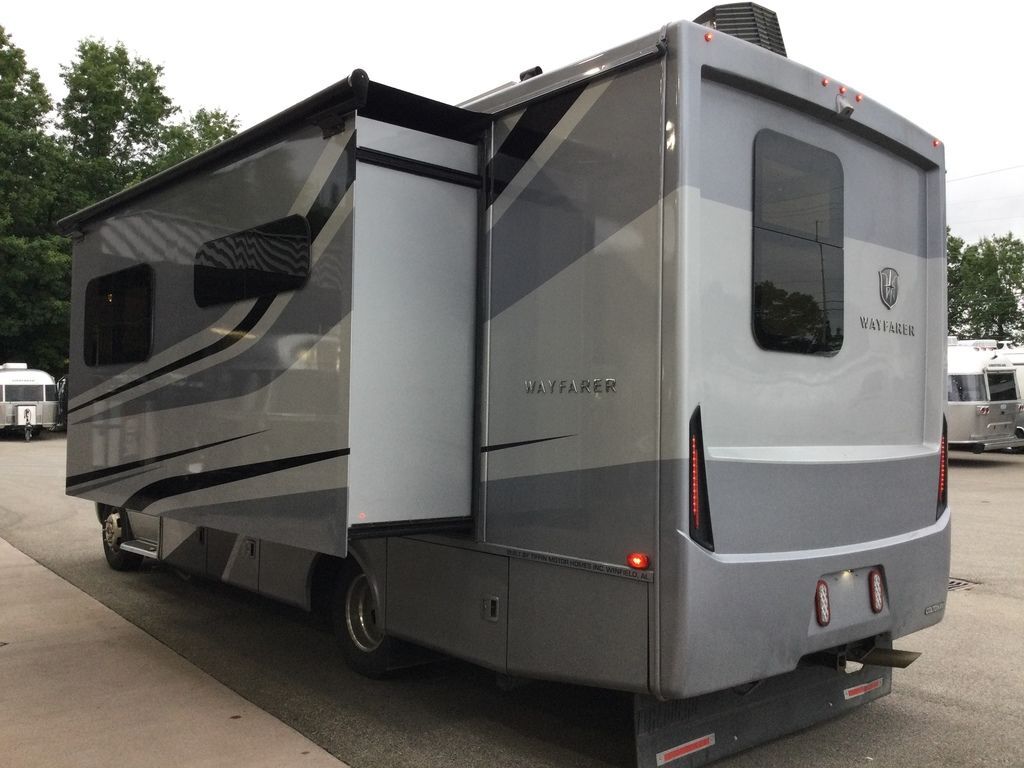 2021 Tiffin Motorhomes Wayfarer 25RW in lorain OH