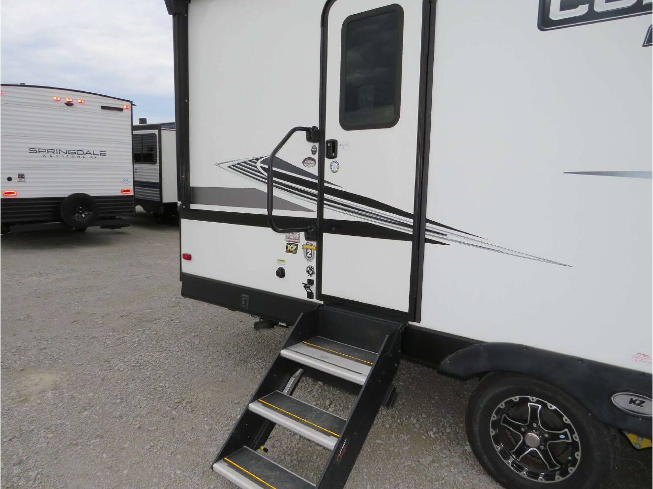A photo of this 2022 Kz CONNECT 261RB