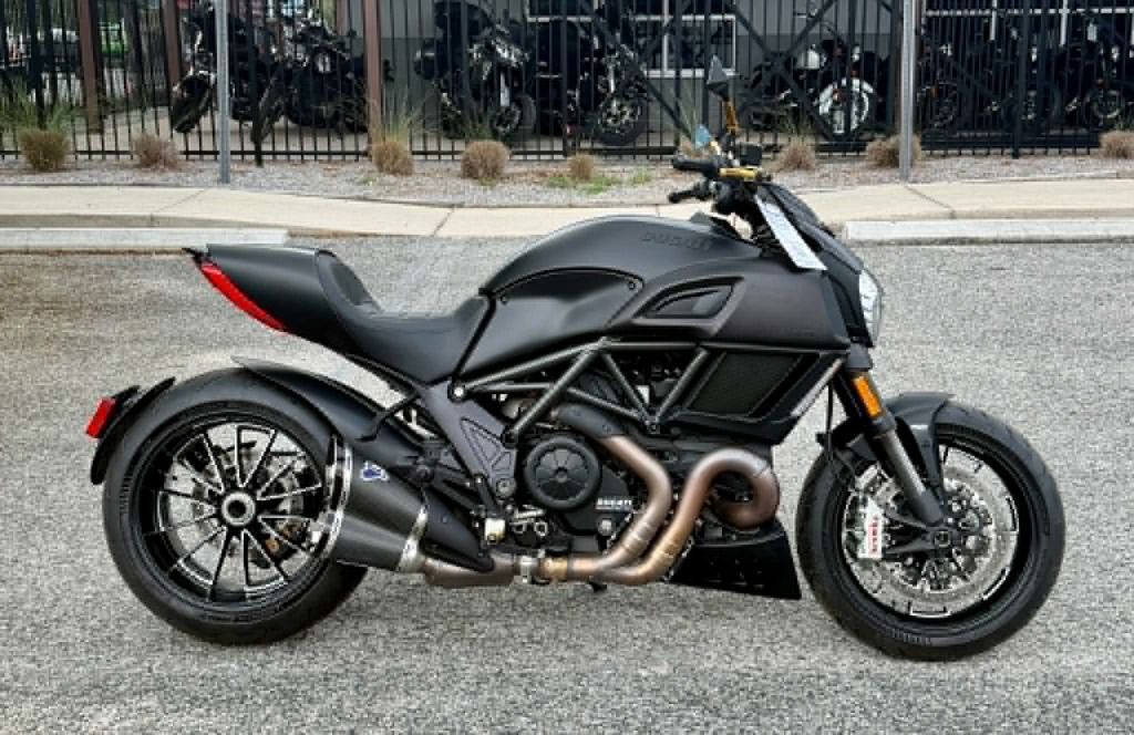 2016 Ducati BASE 1198 in Alachua, FL