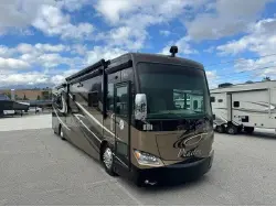 2013 Tiffin Phaeton 40QBH Freightliner XCR Chassis