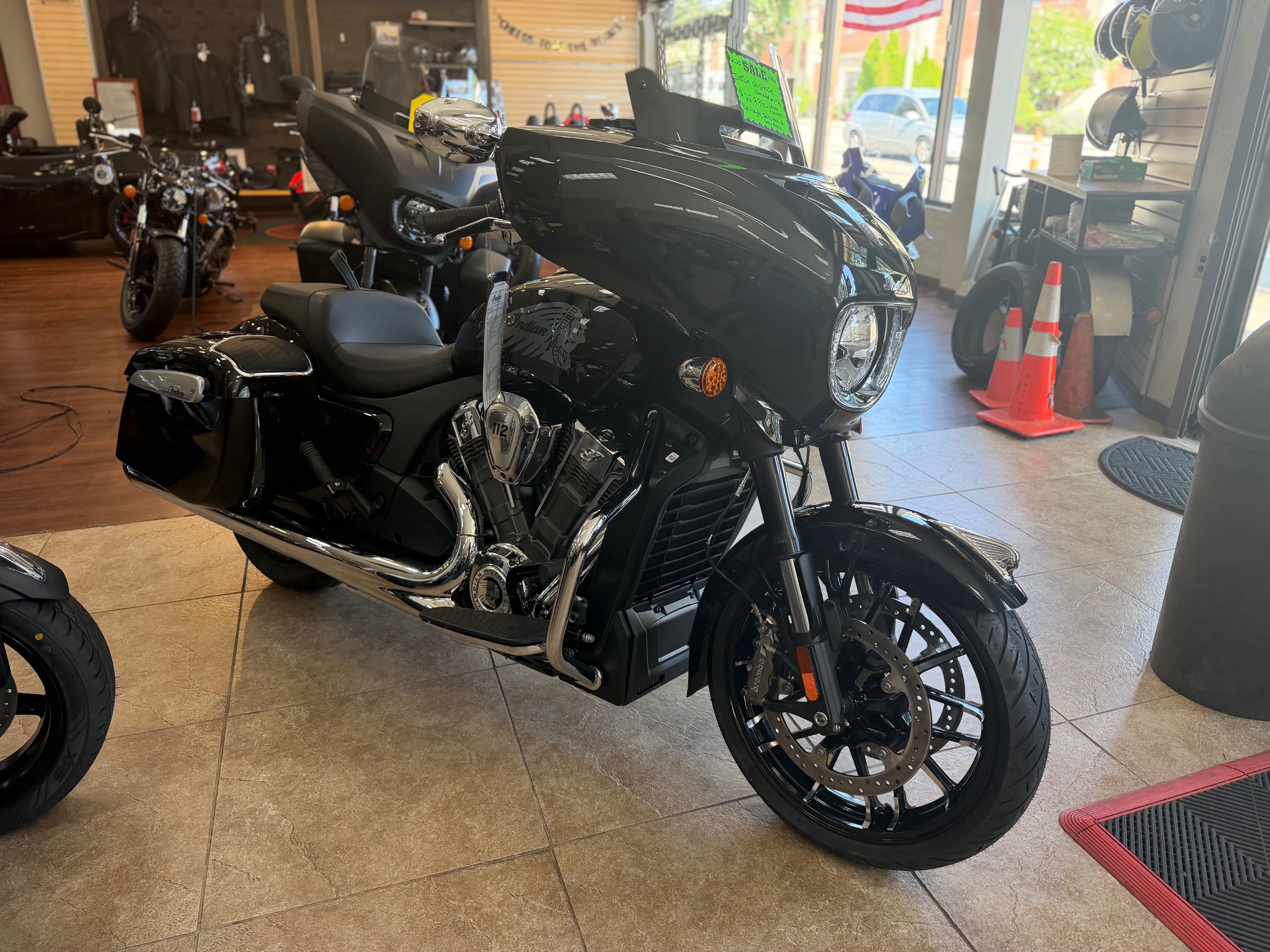 2025 Indian Motorcycle Chieftain® PowerPlus Limited with 112 and PowerBand Au LIMITED in Mineola, NY