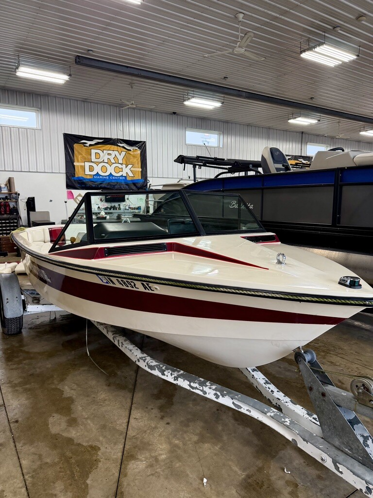 1987 Correct Craft Ski Nautique 2001 in angola IN