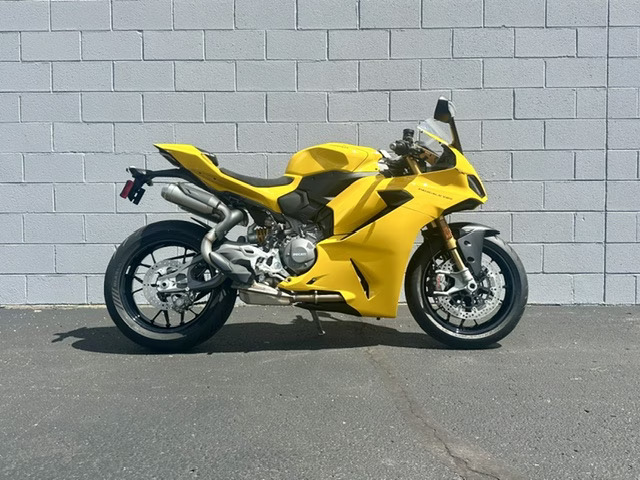 2026 Ducati PANIGALE V2 V2 in Southfield, MI