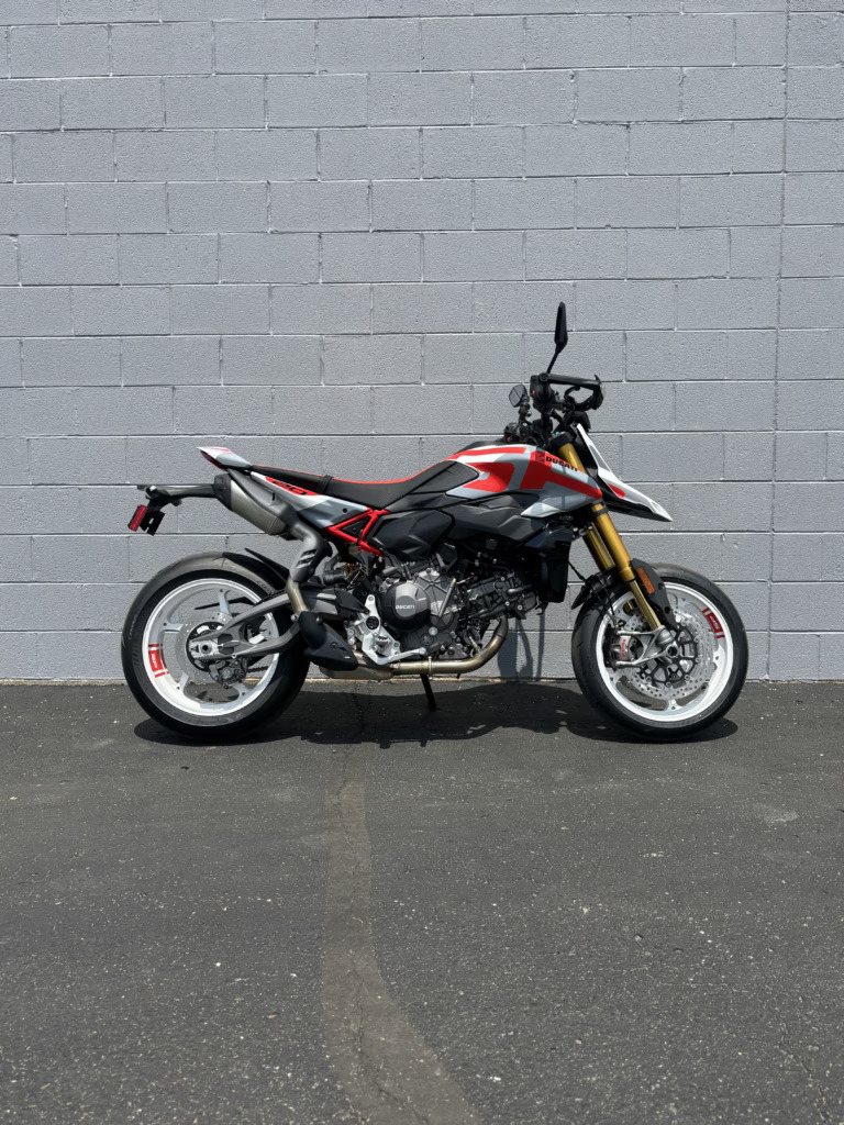 2026 Ducati HYPERMOTARD V2 SP SP in Southfield, MI