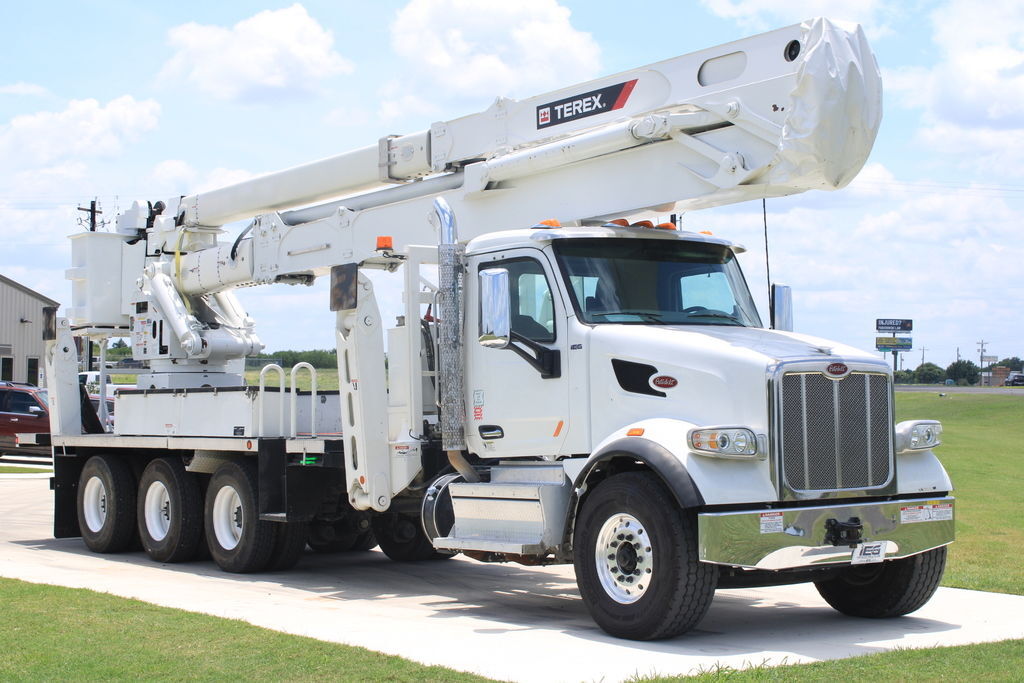 2020 PETERBILT 567 8x6 / Terex TM 125 in Bryan, TX