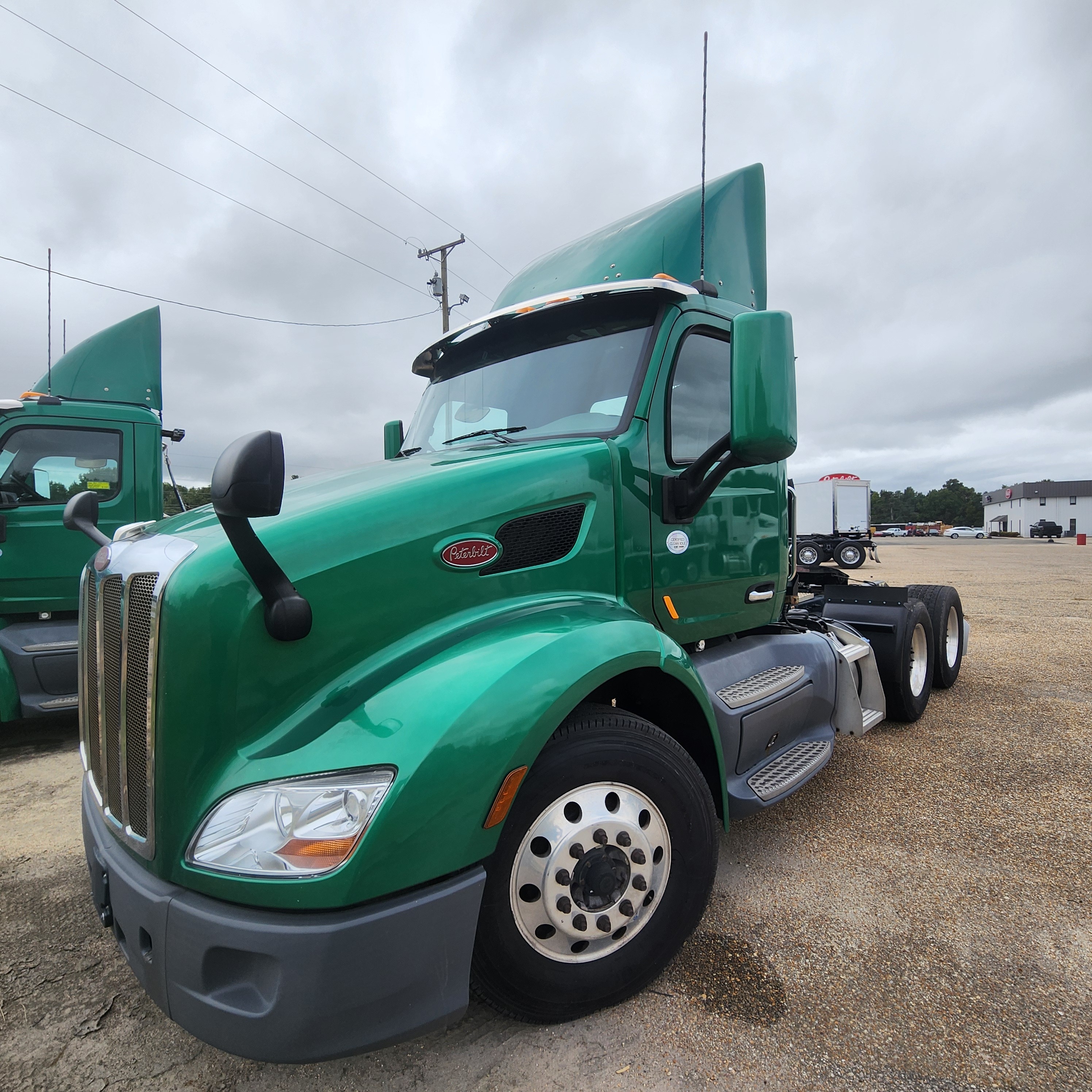 2020 PETERBILT 579 in Dunn, NC