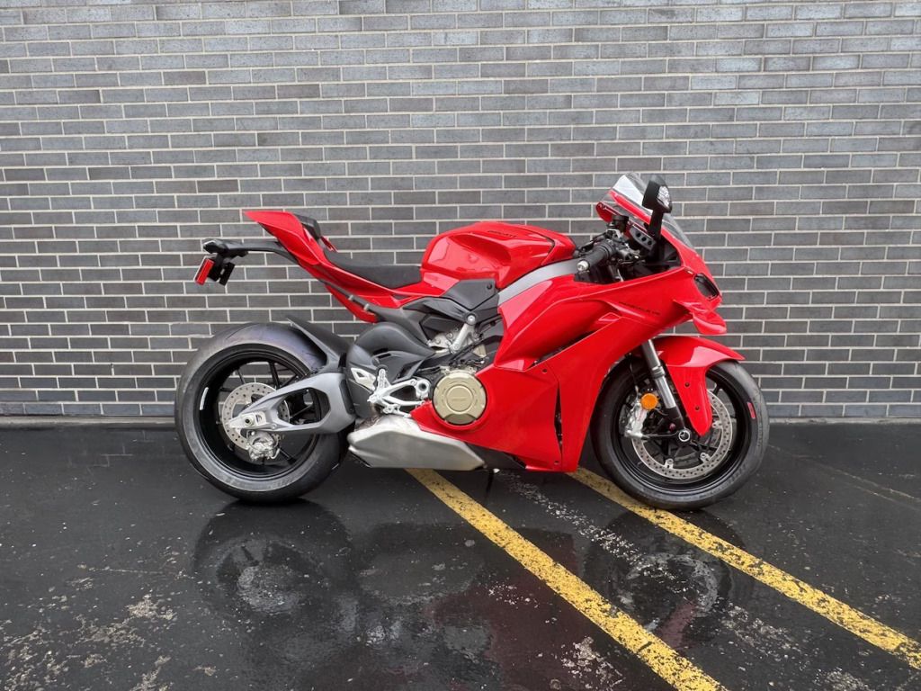 2026 Ducati PANIGALE V4 V4 in Southfield, MI