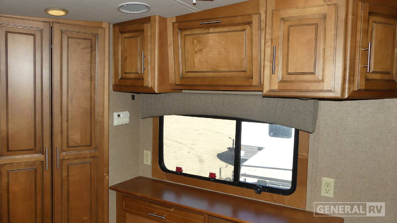 A photo of this 2015 Peterson Industries EXCEL LIMITED 31IKE