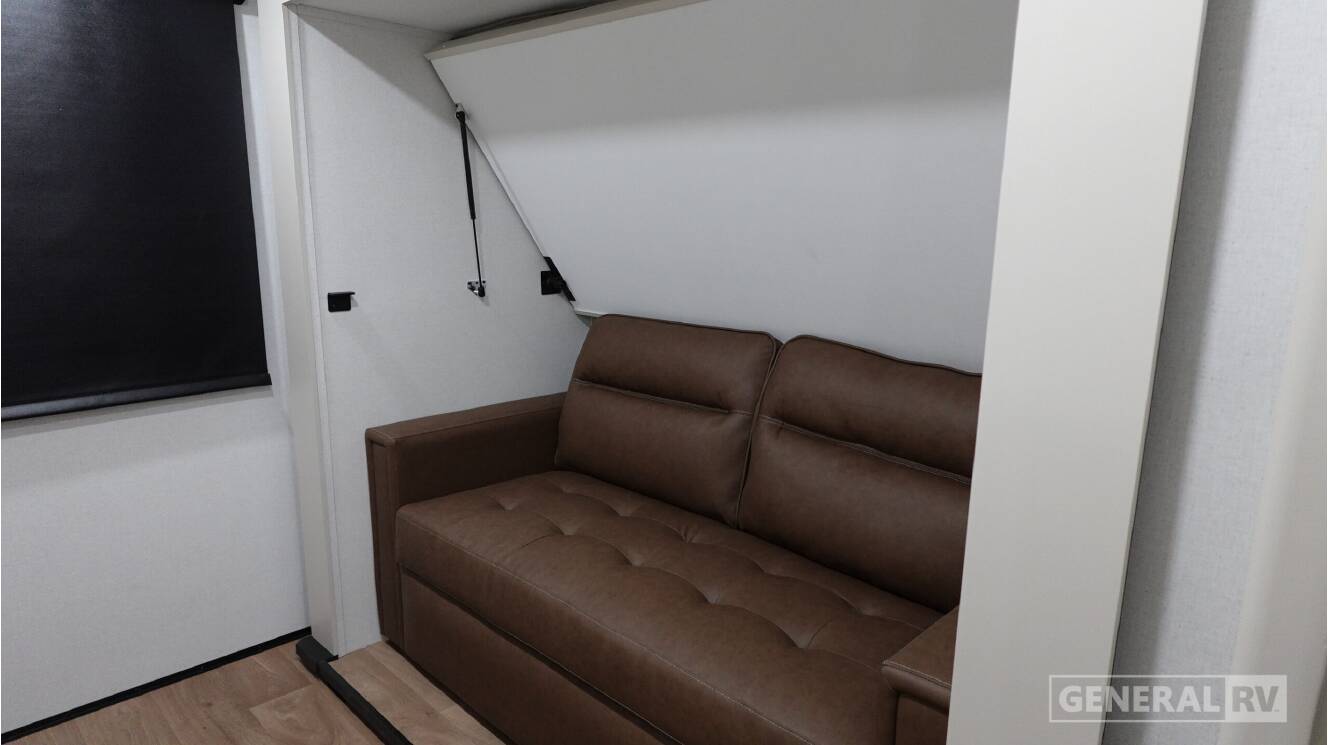 A photo of this 2027 Grand Design IMAGINE 2810BH