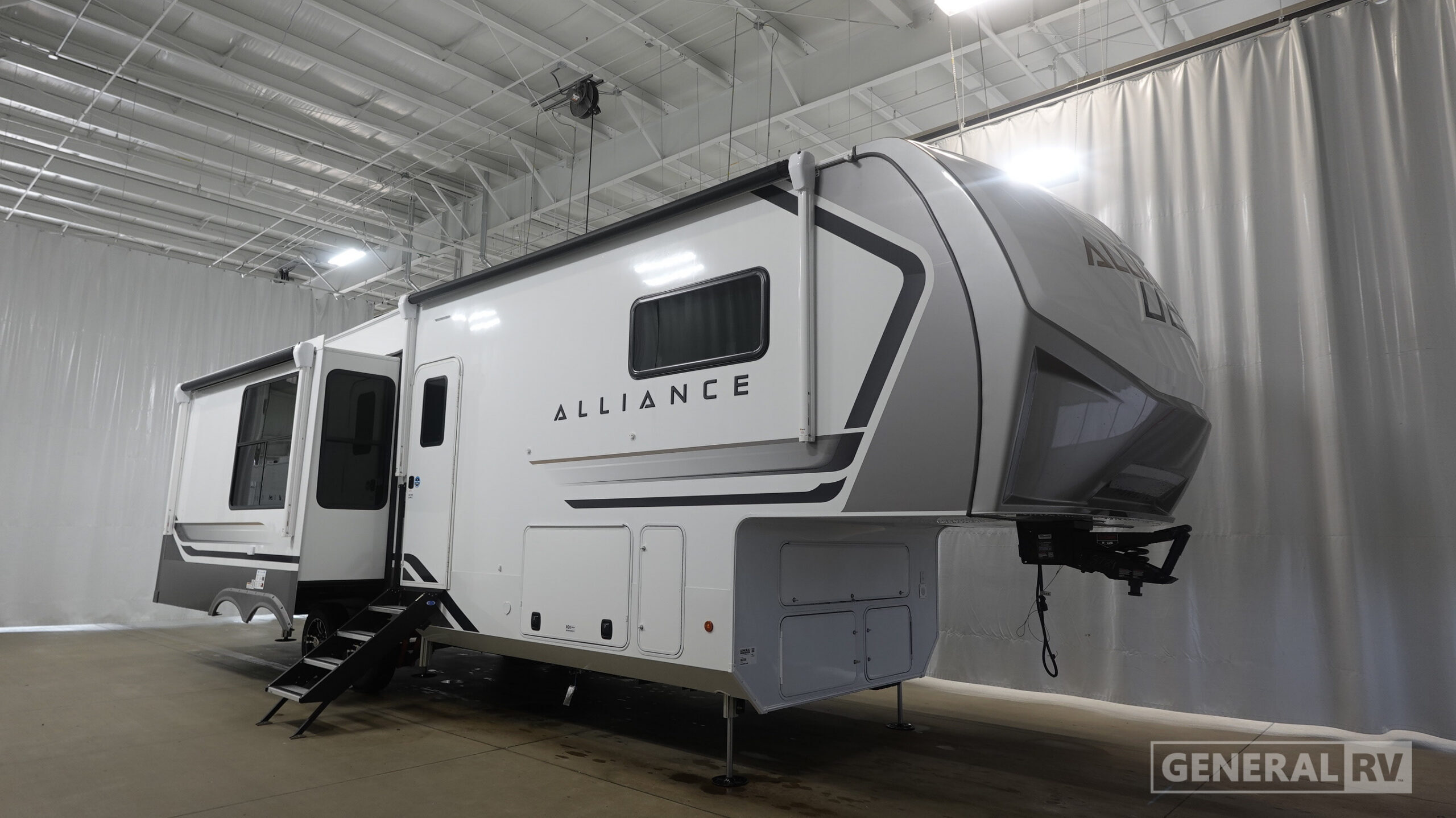 2027 Alliance Rv PARADIGM 312RK in salisbury NC