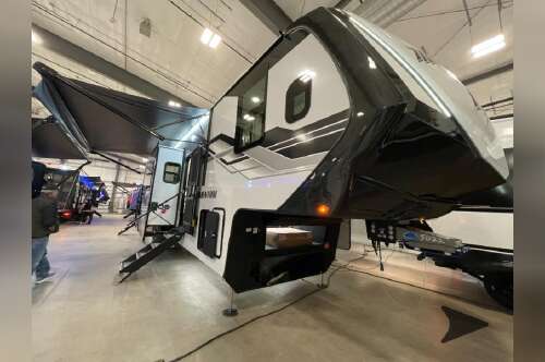 2026 Grand Design Momentum 392M 394M in cheyenne WY