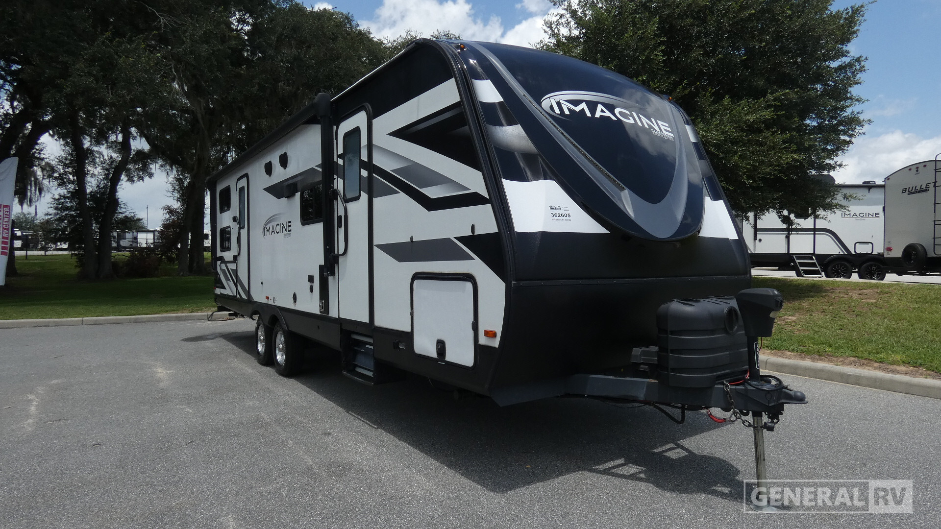 2022 Grand Design IMAGINE 2800BH RV
