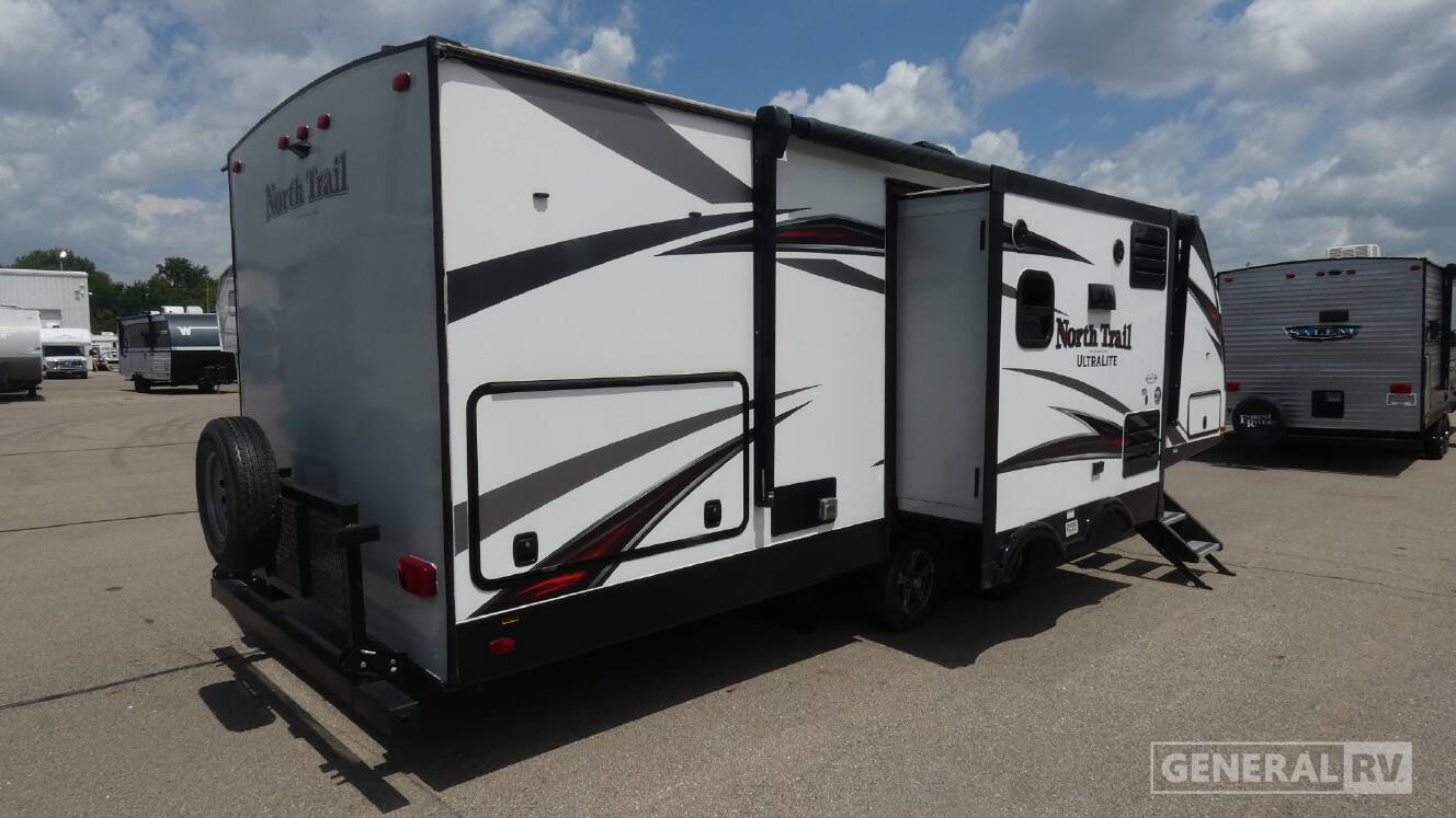 A photo of this 2019 Heartland North Trail Ultra Lite 27RBDS