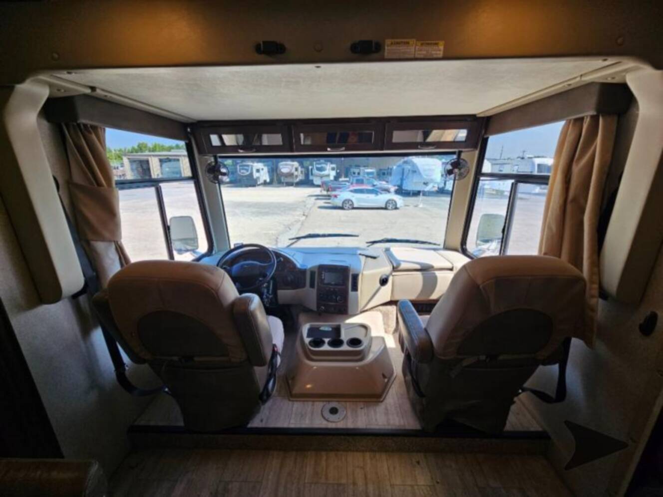 A photo of this 2020 Thor Motor Coach Freedom Traveler A27