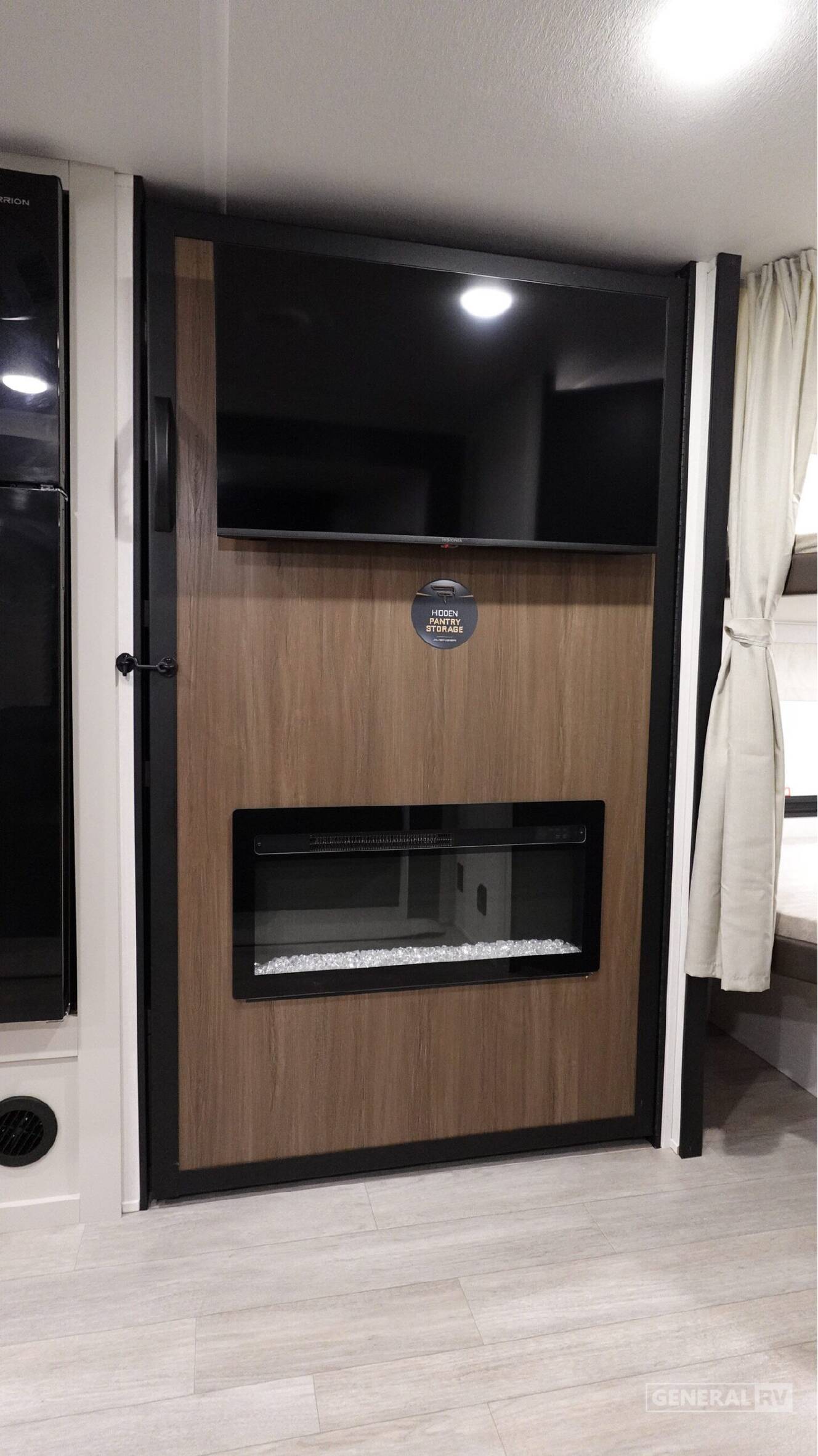 A photo of this 2027 Prime Time Rv AVENGER 26DBS