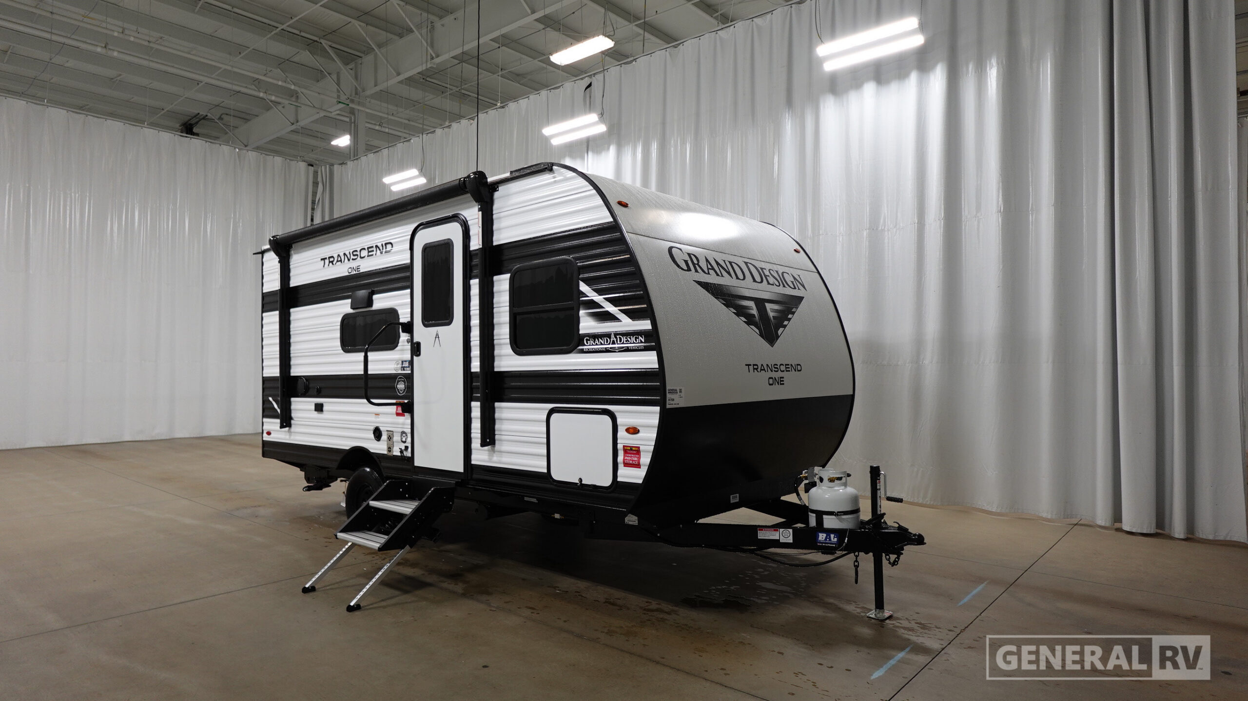 2027 Grand Design TRANSCEND-ONE 151BH in south weber UT