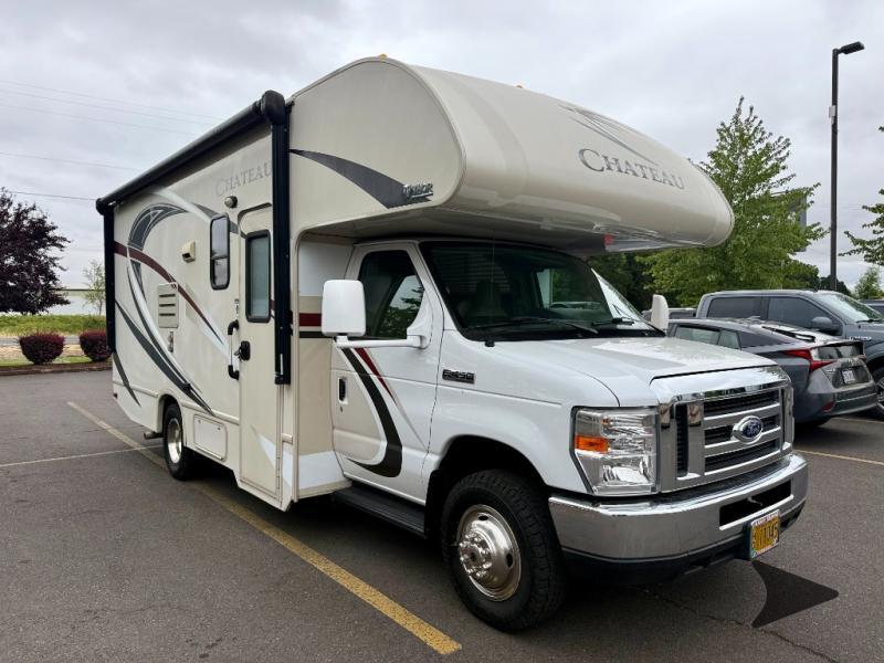 2017 Thor Motor Coach Chateau 22B in junction city OR