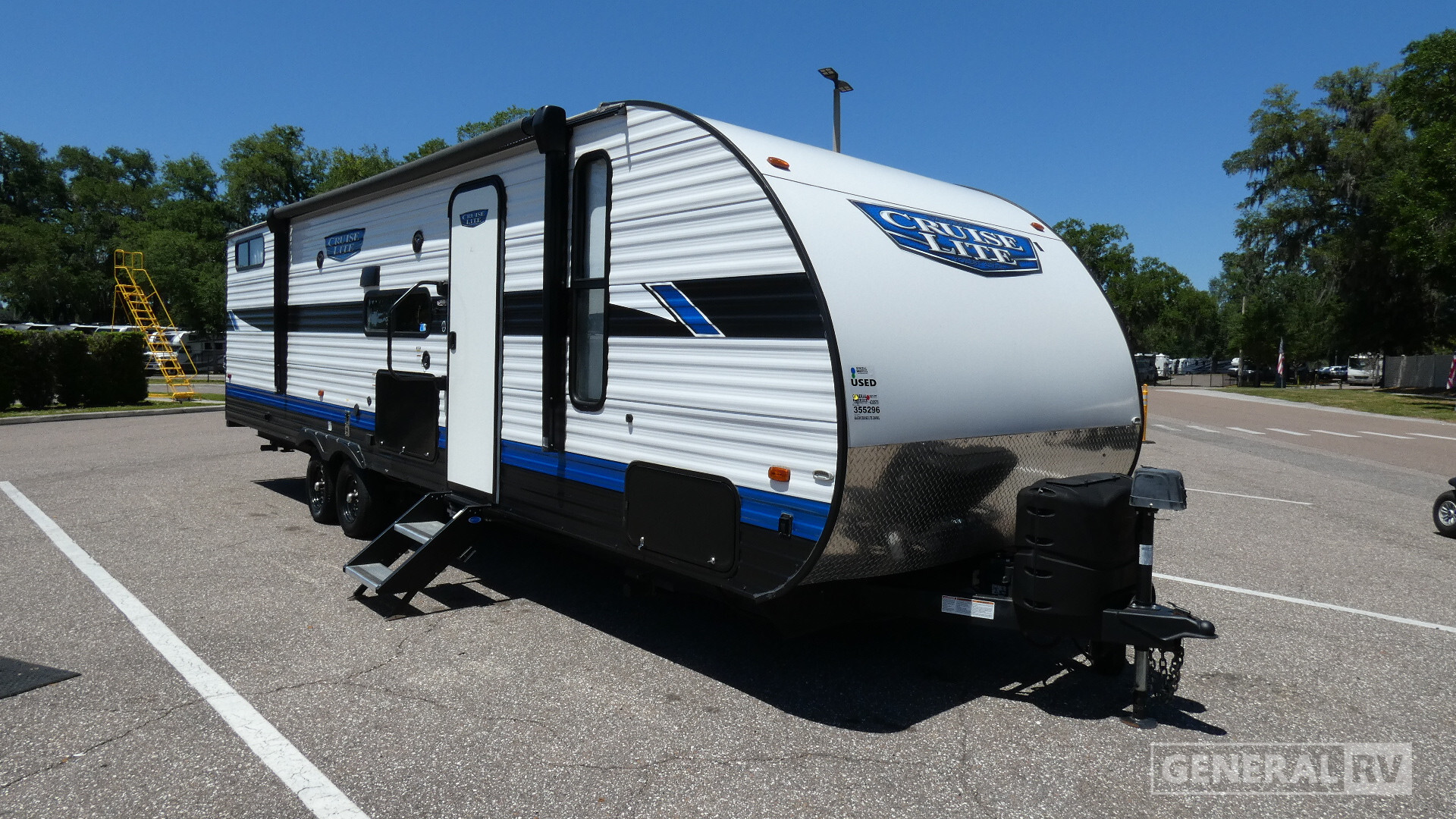 2023 Forest River SALEM CRUISE LITE 28VBXL in dover FL