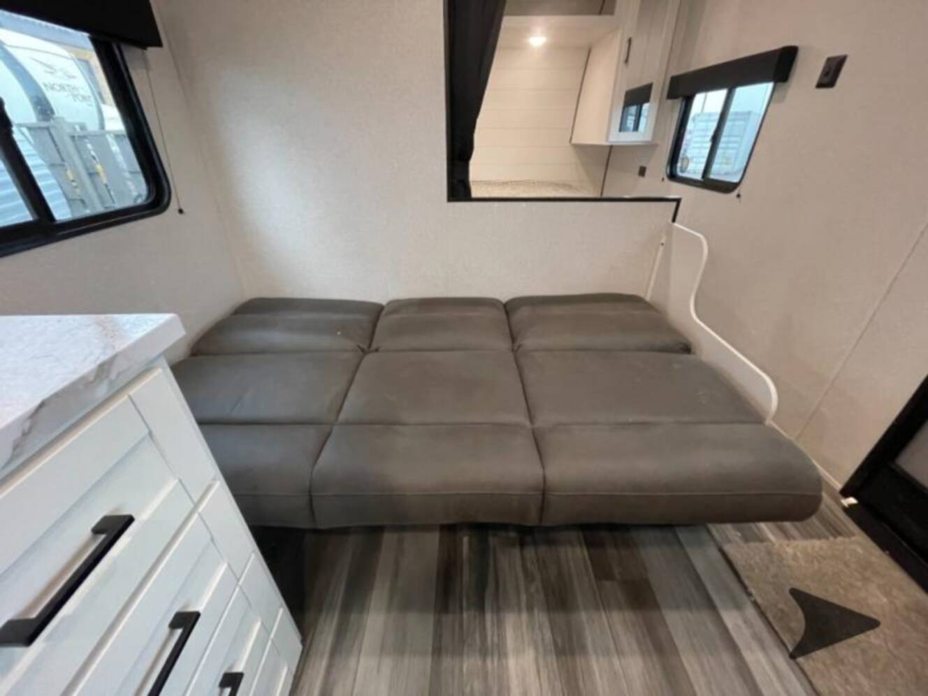 A photo of this 2026 Jayco Jay Flight SLX 260BHW