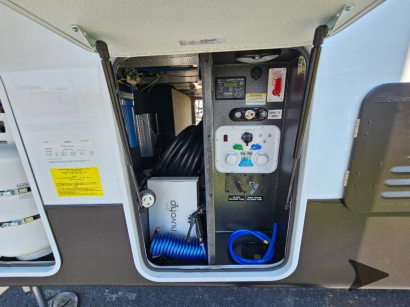 A photo of this 2026 Jayco Seismic 395