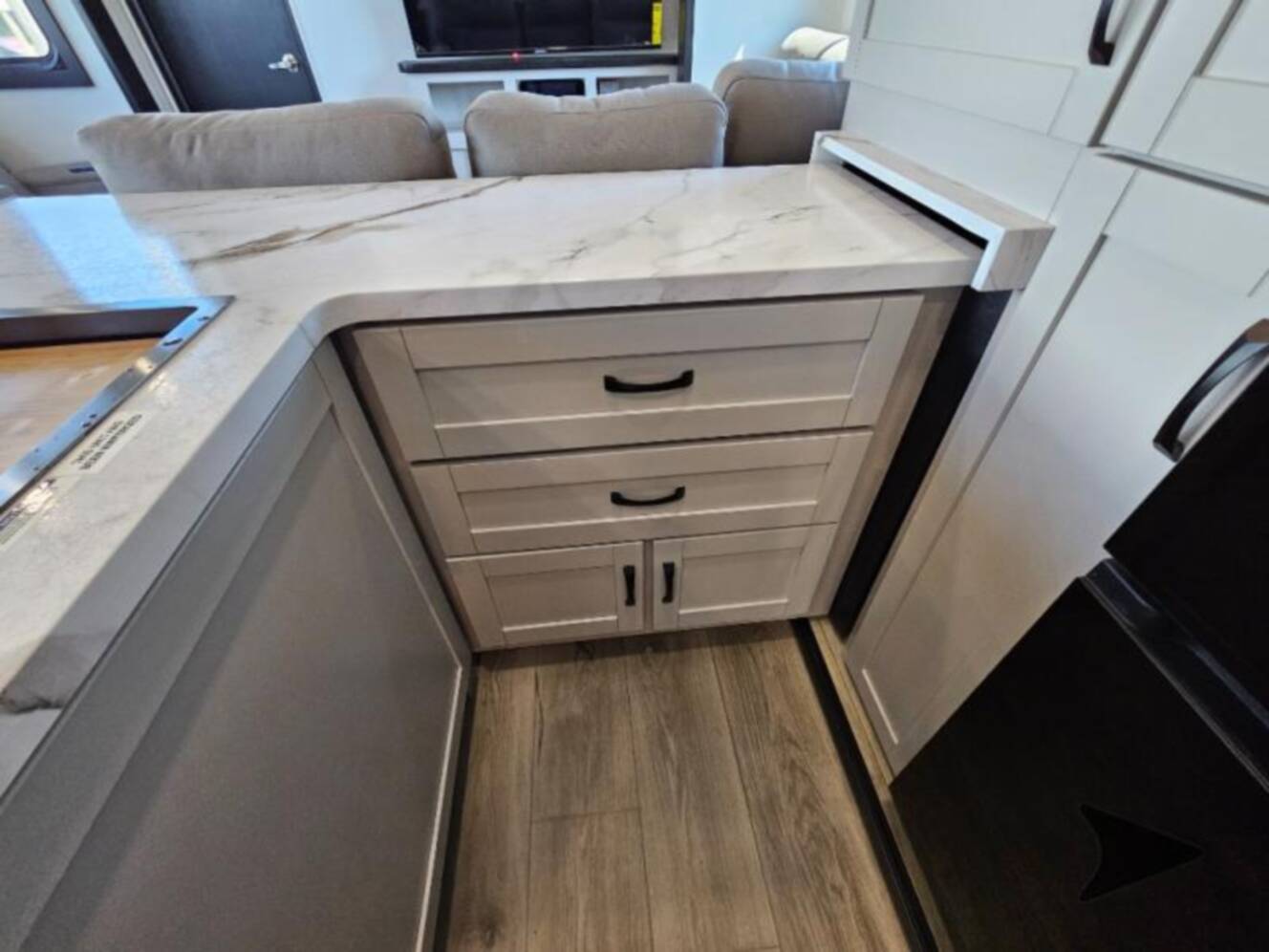 A photo of this 2026 Jayco Seismic 395