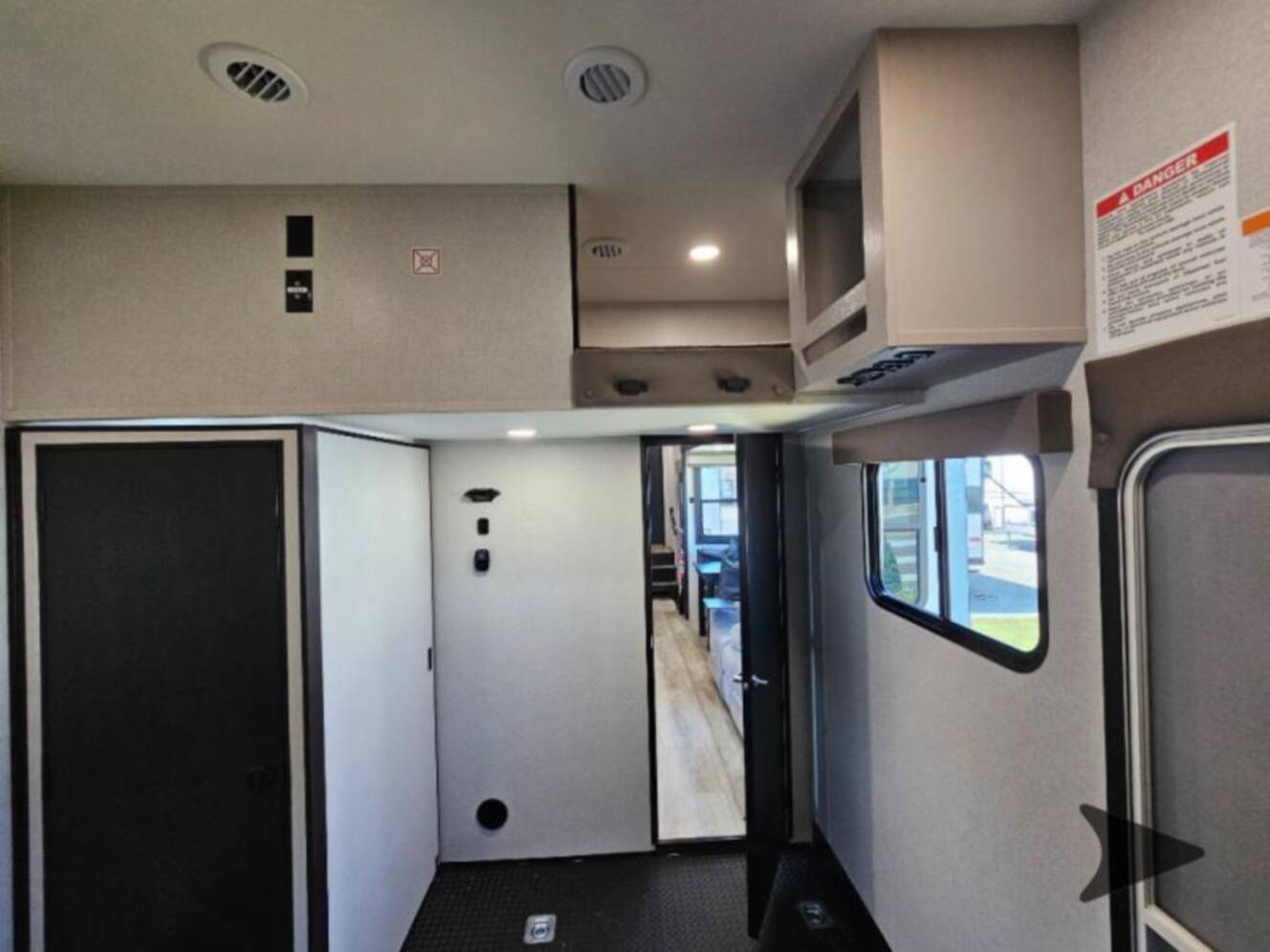 A photo of this 2026 Jayco Seismic 395