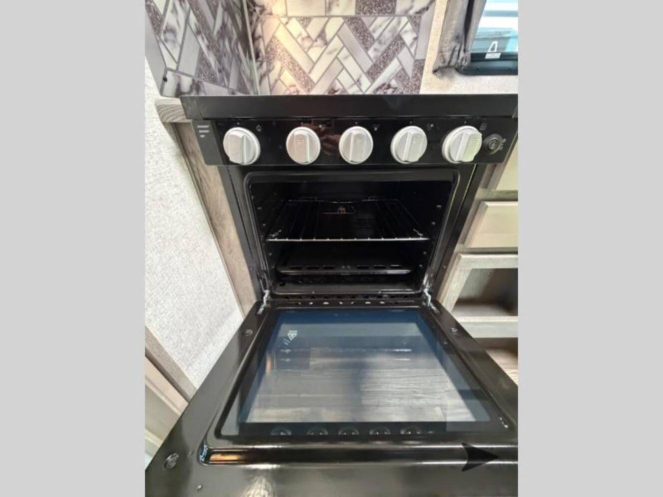 A photo of this 2026 Northwood Arctic Fox 1150