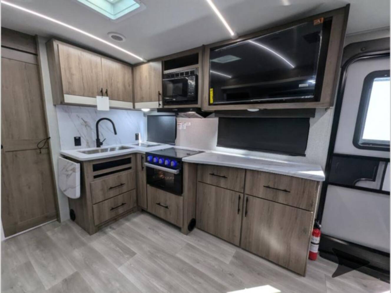 A photo of this 2026 Grand Design Imagine 2500RL