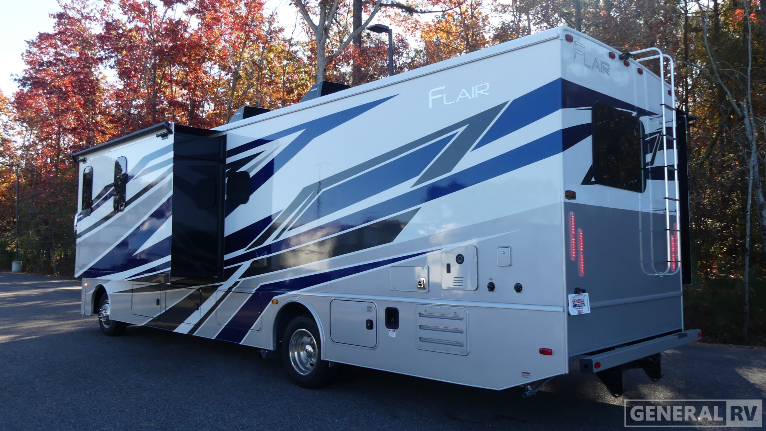 2026 Fleetwood FLAIR 33B6 in ashland VA