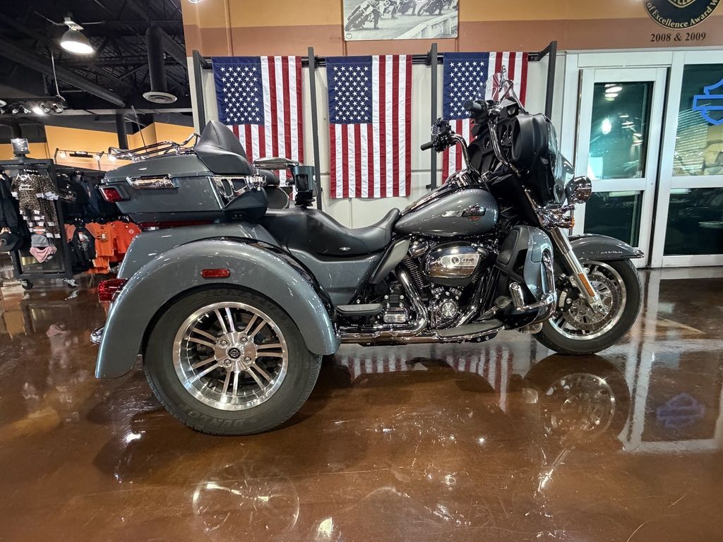 2022 Harley-Davidson® FLHTCUTG - Tri Glide® Ultra ULTRA CLASSIC in Henderson, NV