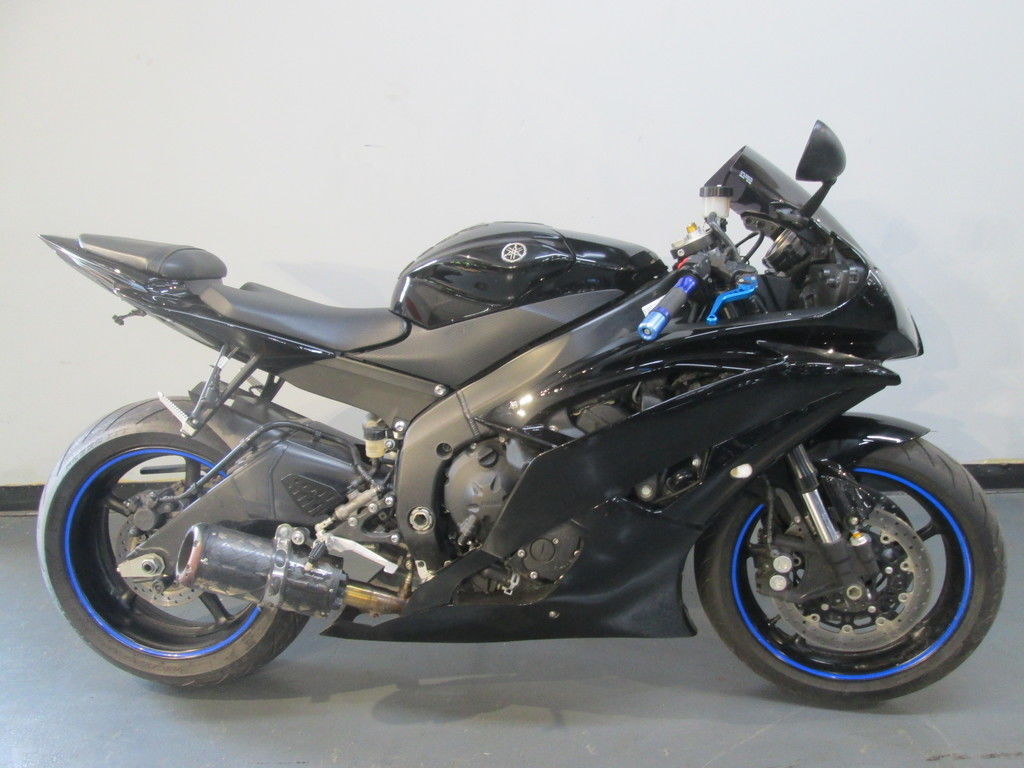 2012 Yamaha YZF-R6 R6 in Lewis Center, OH
