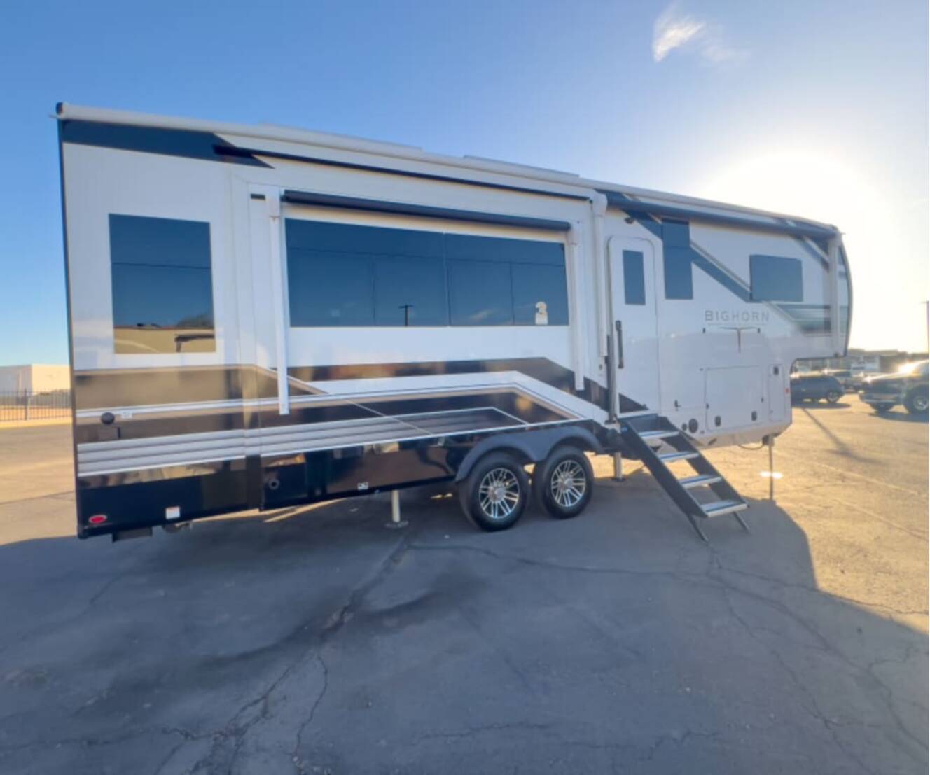 A photo of this 2026 Heartland BIGHORN 31RL