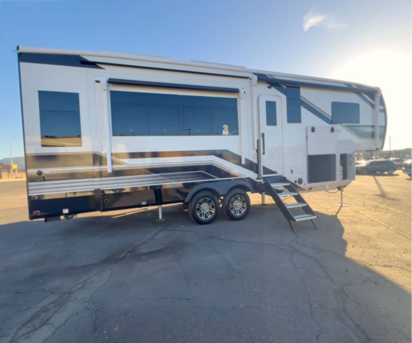 A photo of this 2026 Heartland BIGHORN 31RL