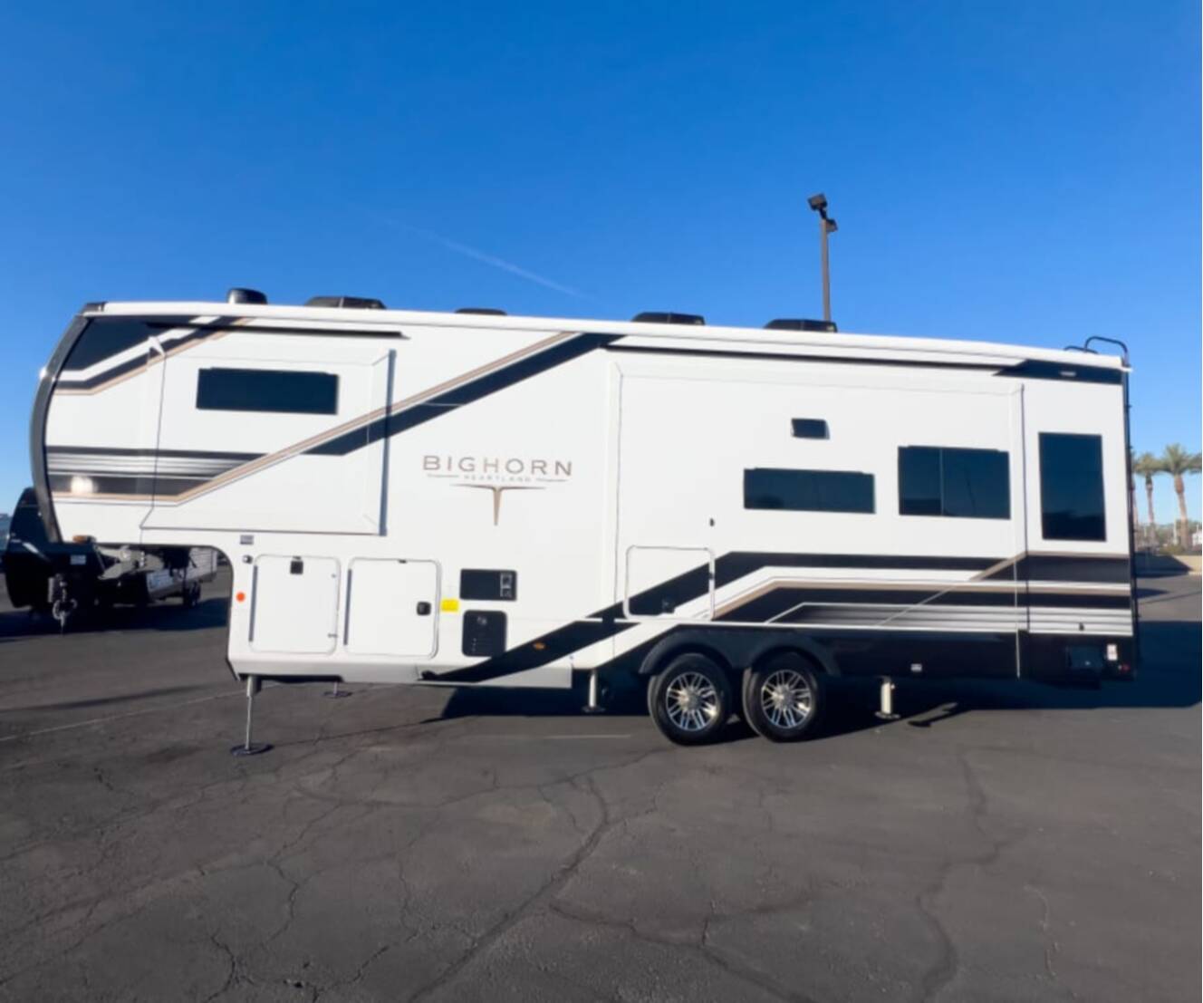 A photo of this 2026 Heartland BIGHORN 31RL