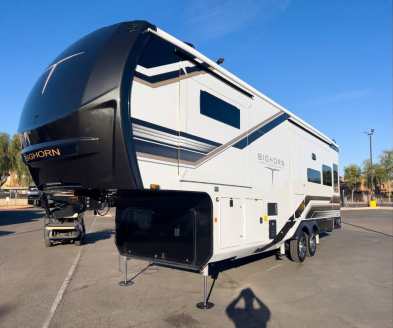 A photo of this 2026 Heartland BIGHORN 31RL