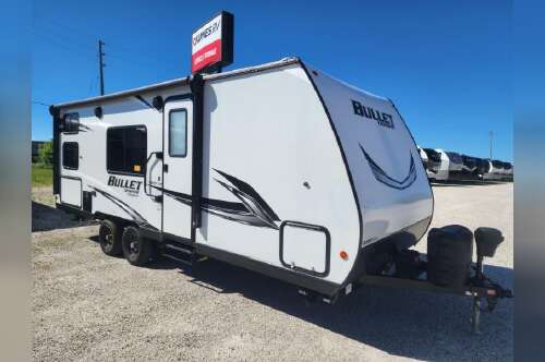2021 Keystone Bullet Crossfire 2200BH in sheboygan WI