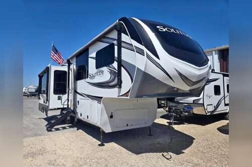 2022 Grand Design Solitude 280RK in lake mills WI
