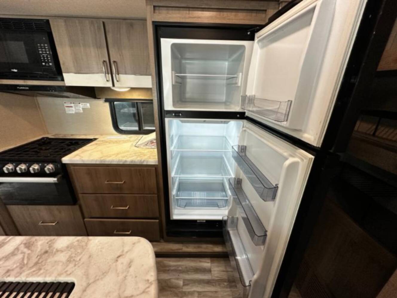 A photo of this 2022 Grand Design Imagine 3250BH