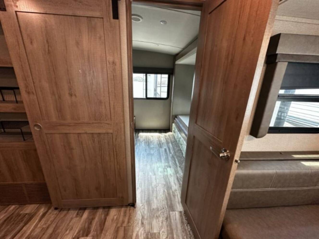 A photo of this 2022 Grand Design Imagine 3250BH