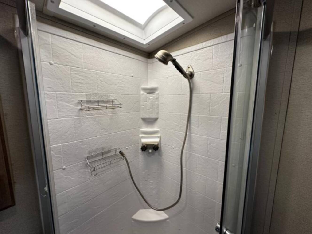 A photo of this 2022 Grand Design Imagine 3250BH