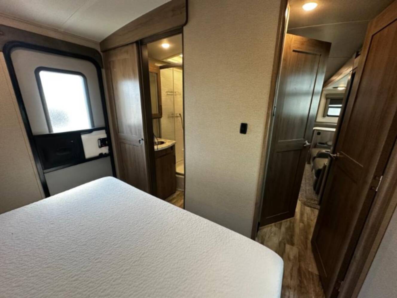 A photo of this 2022 Grand Design Imagine 3250BH
