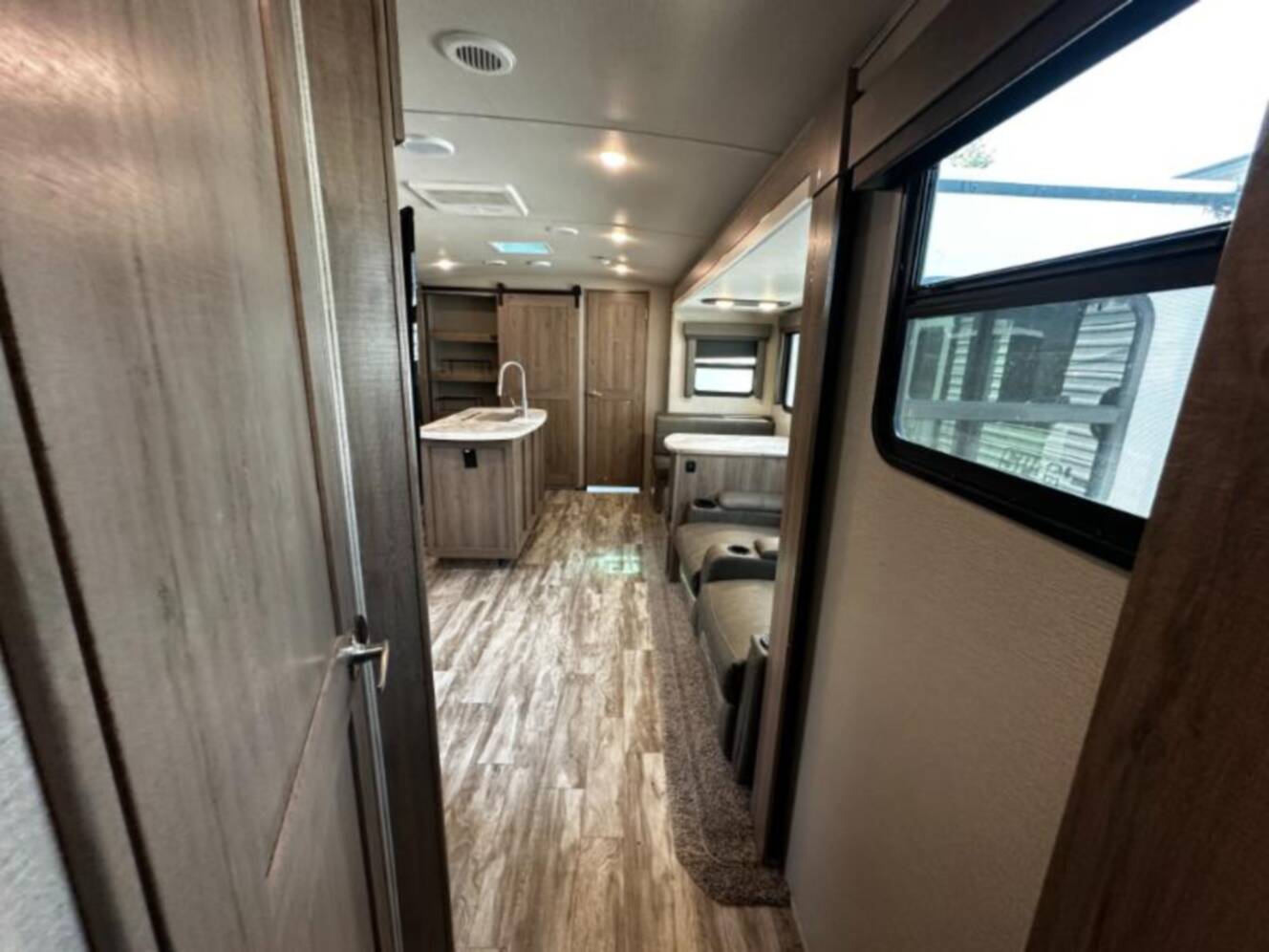 A photo of this 2022 Grand Design Imagine 3250BH
