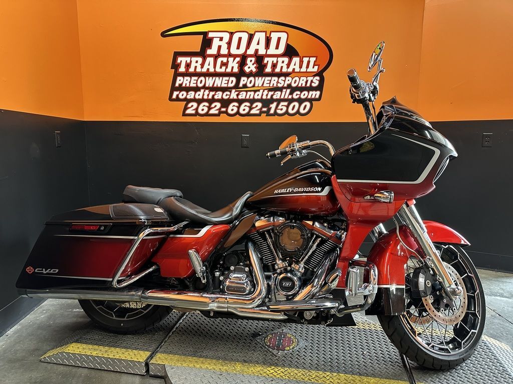 2021 Harley-Davidson® FLTRXSE - CVO Road Glide® CVO CUSTOM in Big Bend, WI