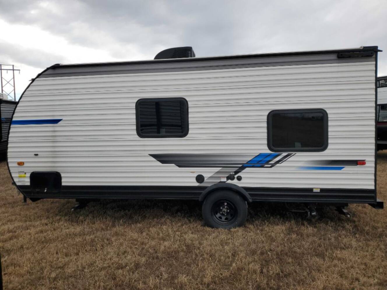 A photo of this 2025 Heartland PIONEER 17BH
